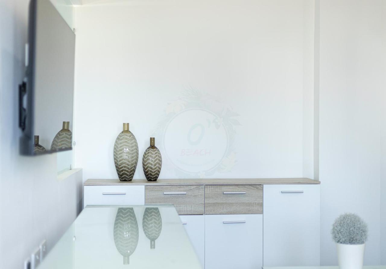 O'Beach Boutique Studios Flic en Flac Exterior photo